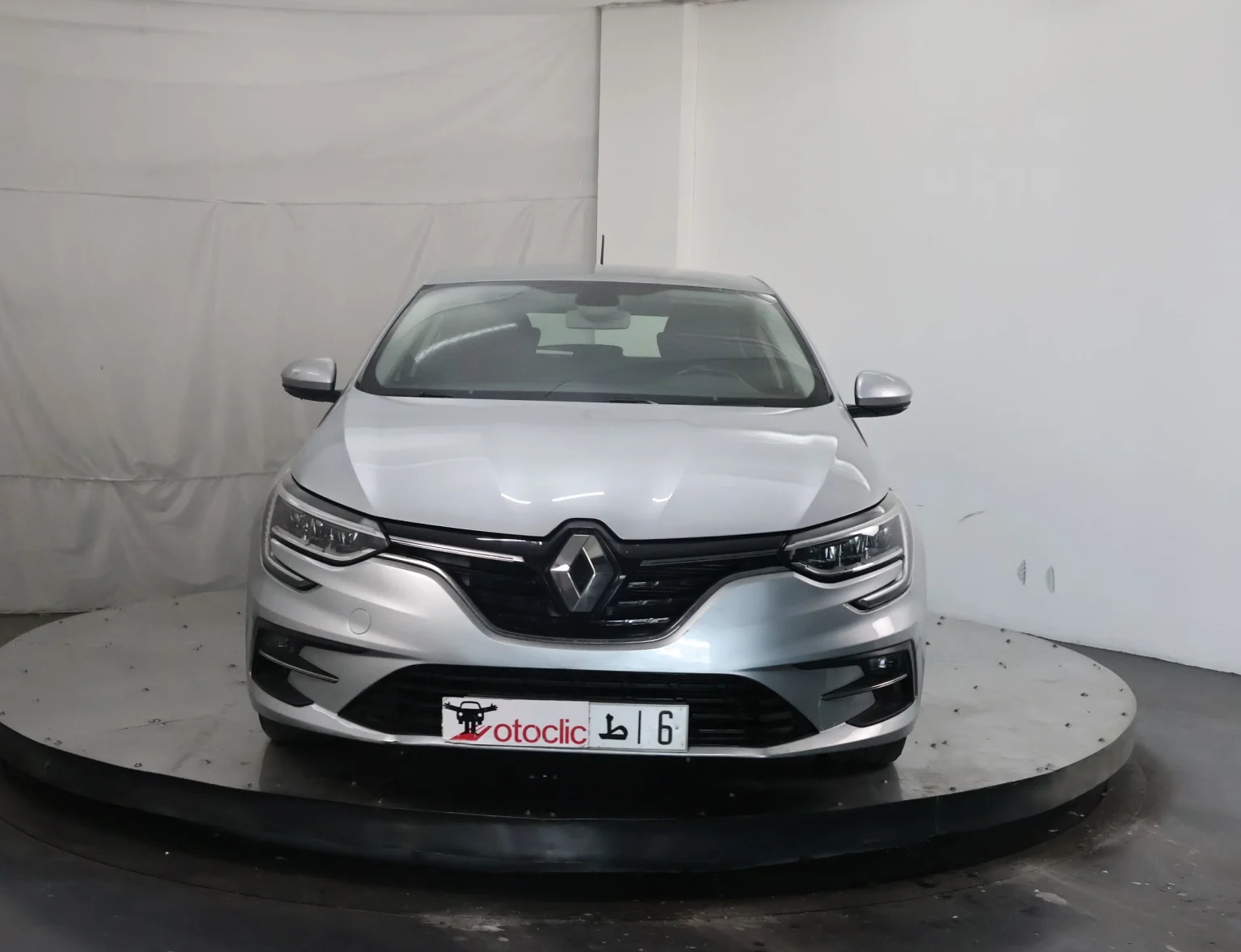 RENAULT Megane 1.5 dCi 110 Explore EDC
