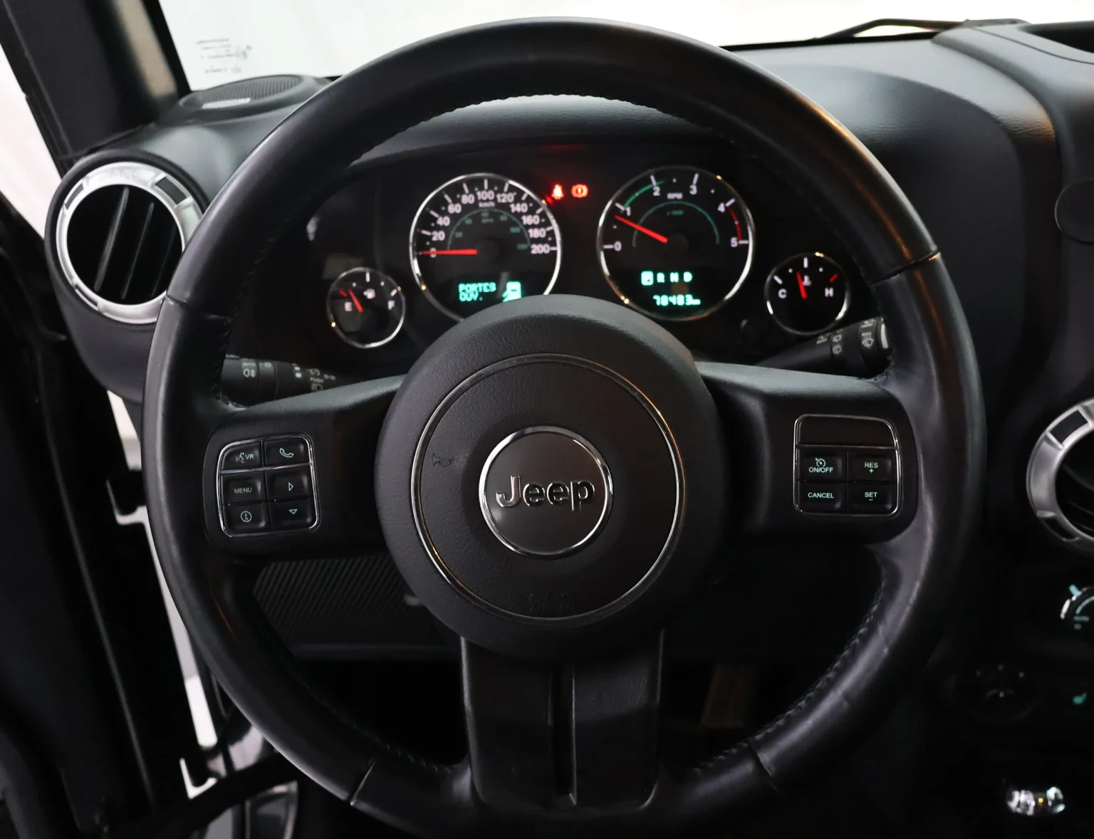JEEP Wrangler 2.8 Sahara