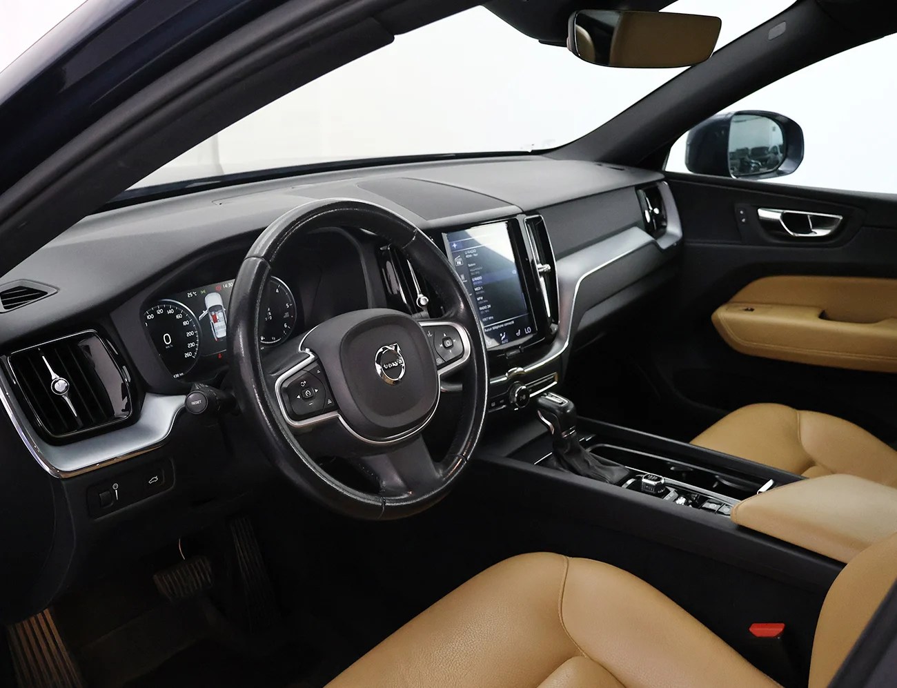 Volvo XC60 2.0 D4 MOMENTUM