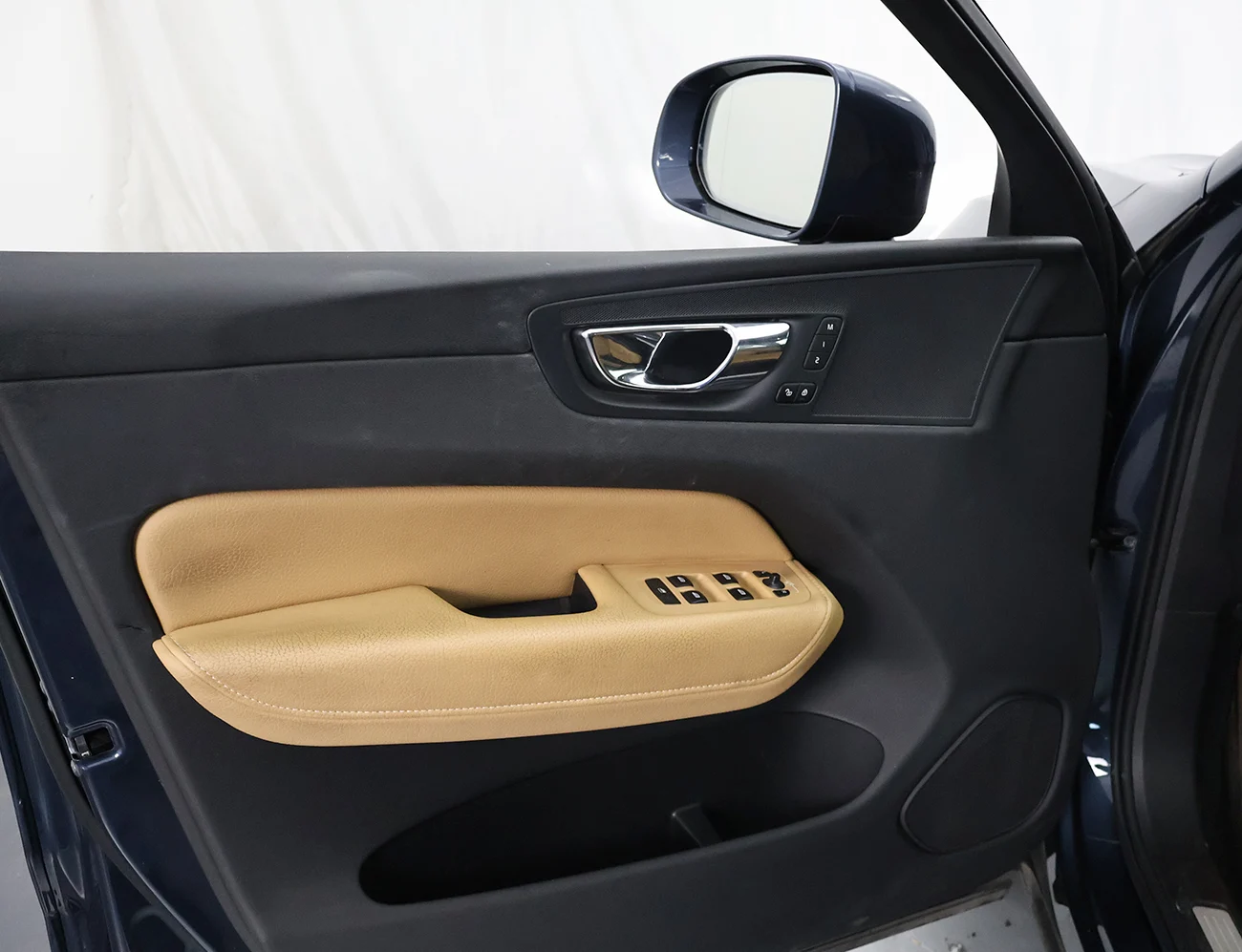 Volvo XC60 2.0 D4 MOMENTUM