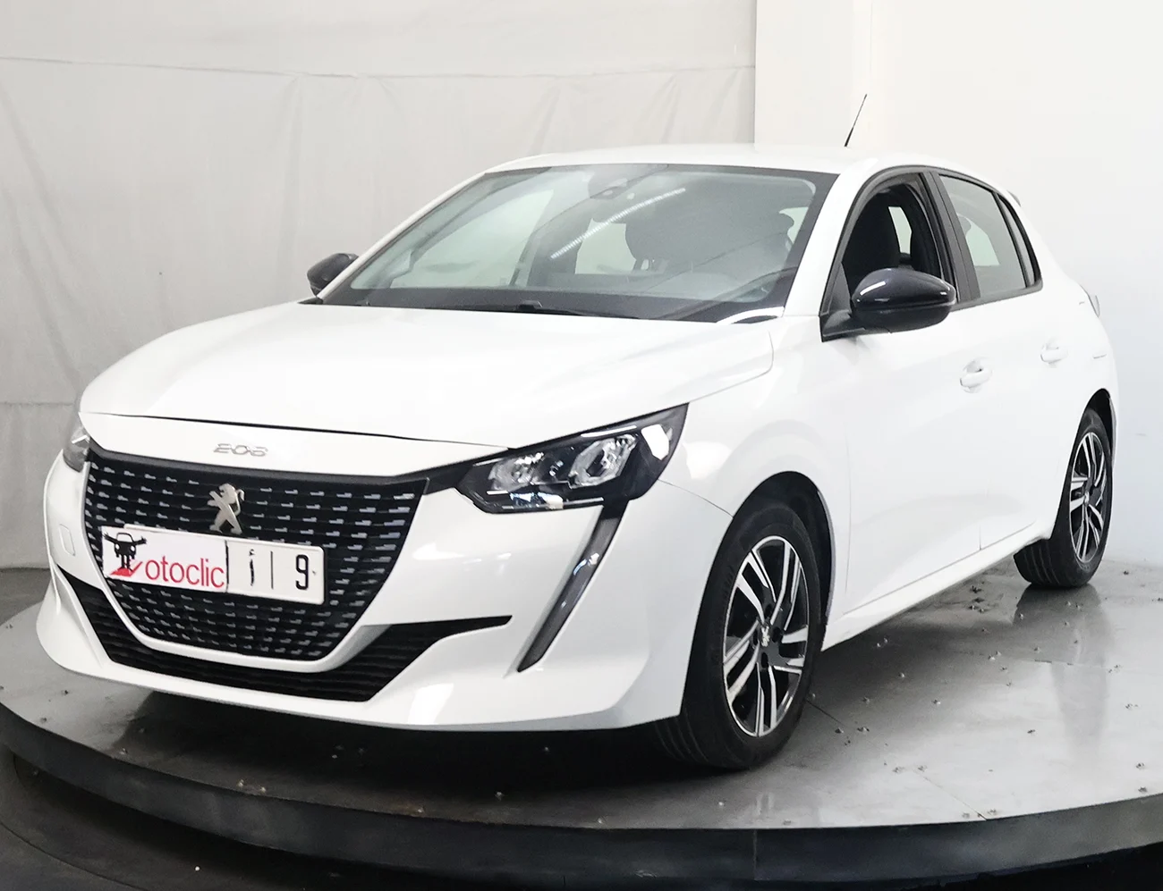 Peugeot 208 1.5 Allure Pack+