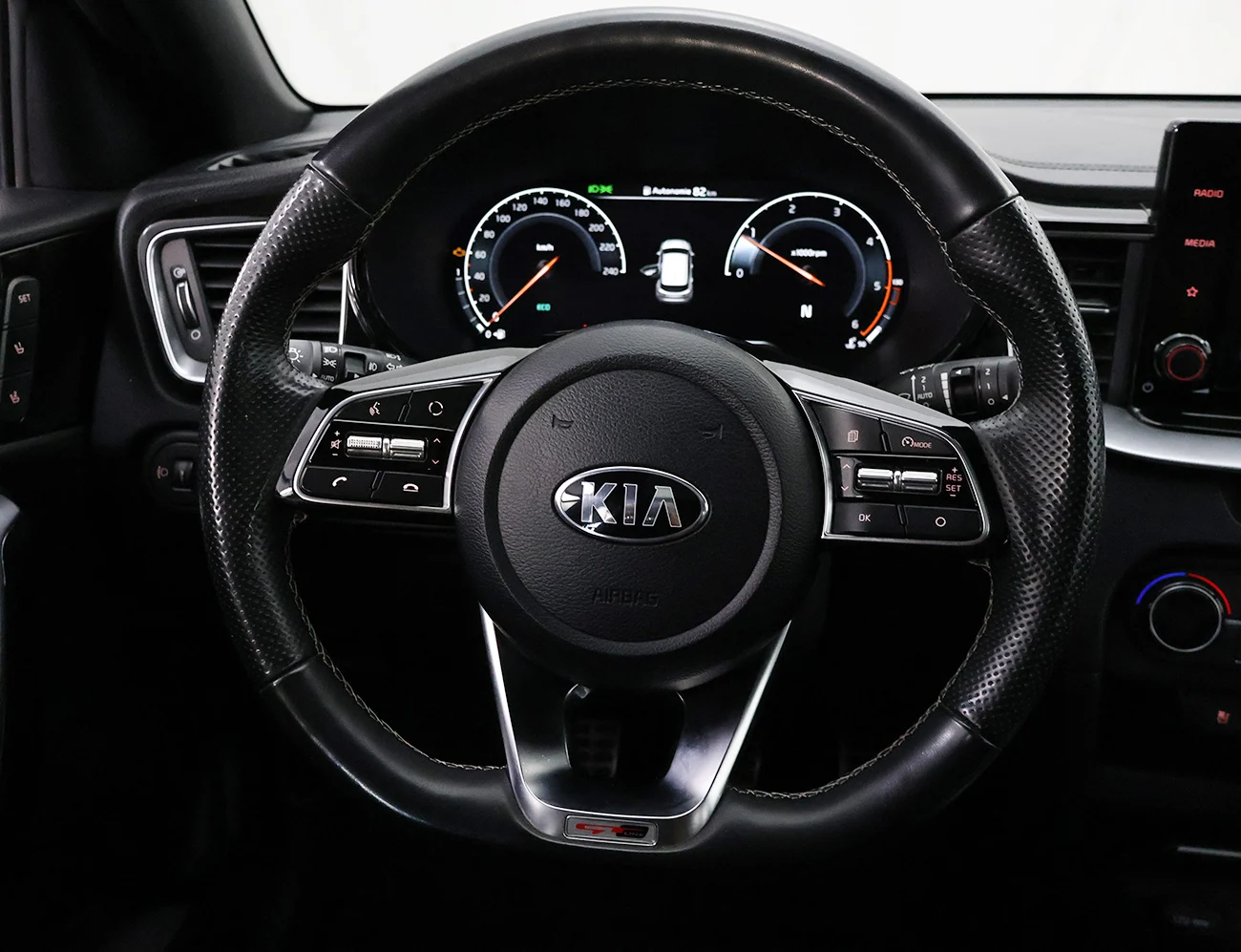 Kia Ceed 1.6 CRDi 136 MHEV GT Line