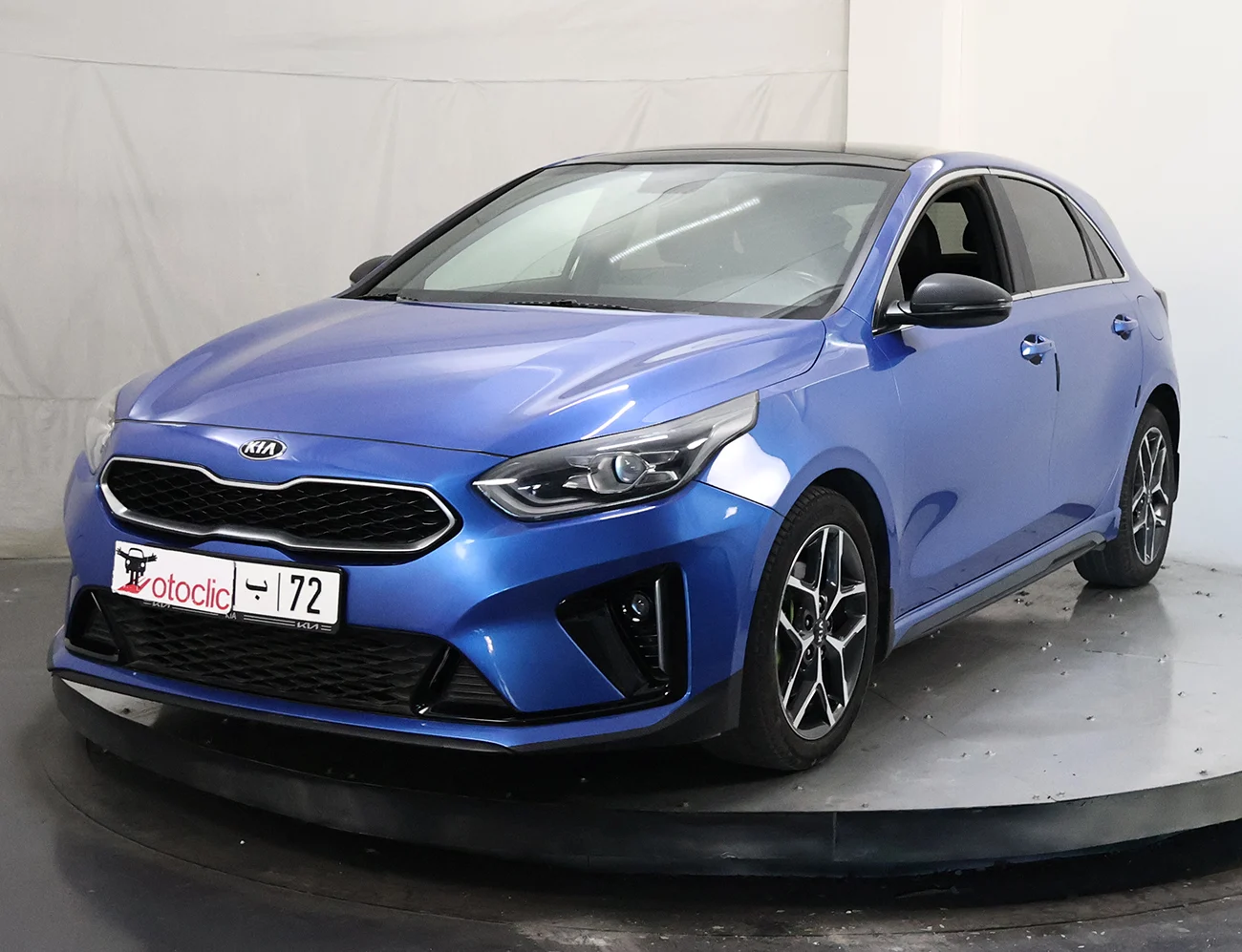 Kia Ceed 1.6 CRDi 136 MHEV GT Line