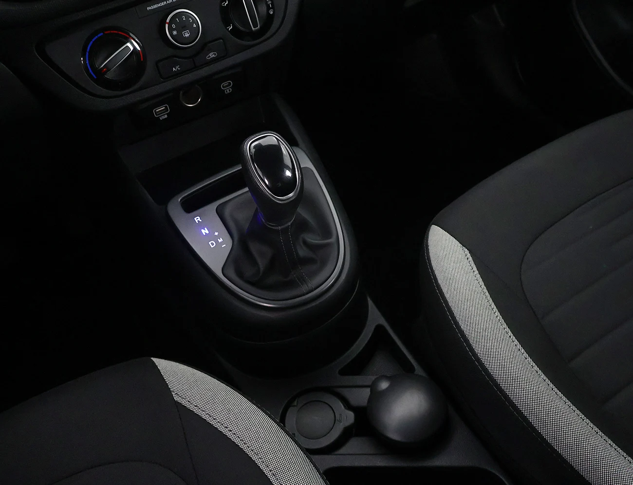Hyundai i10 1.0 MPI 67 BVA Seductive