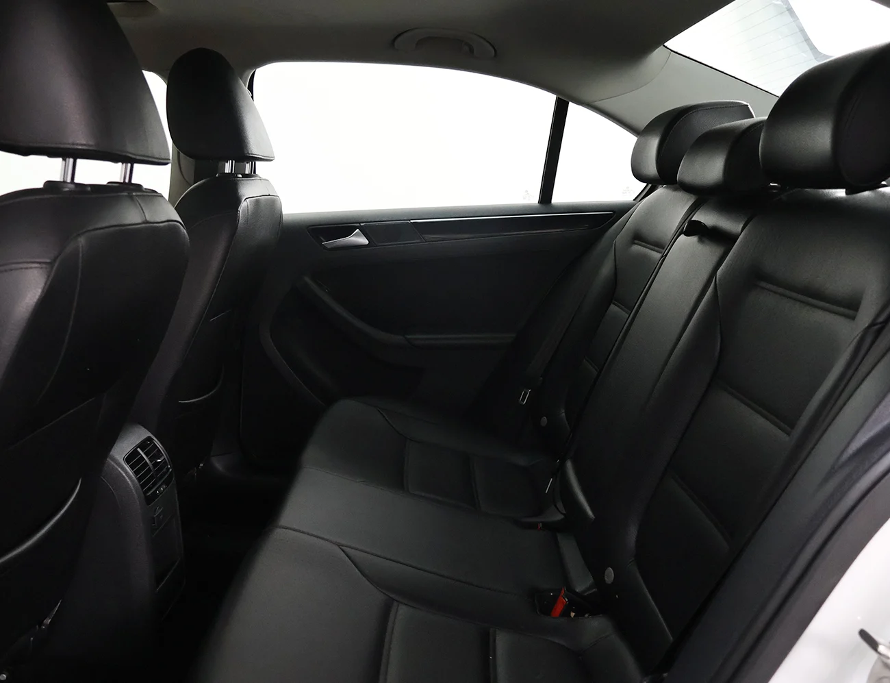 Volkswagen Jetta 2.0 tdi Highline White Edition