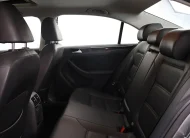 Volkswagen Jetta 2.0 tdi Highline White Edition