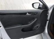 Volkswagen Jetta 2.0 tdi Highline White Edition