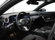 Mercedes benz CLA 200 Urban 7G-DCT