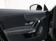 Mercedes benz CLA 200 Urban 7G-DCT