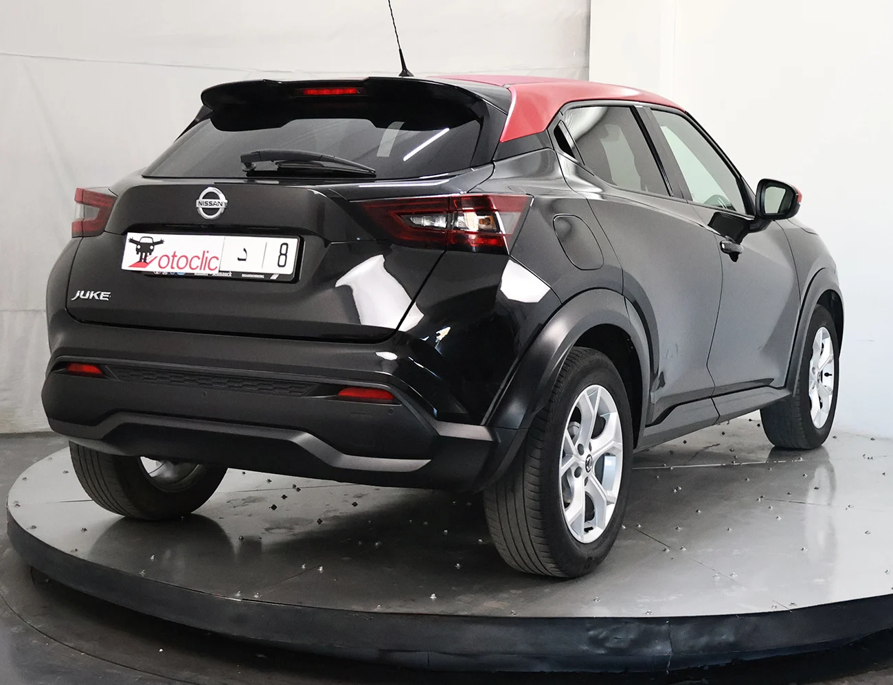 Nissan Juke 1.0 DIG-T 117 DCT Acenta