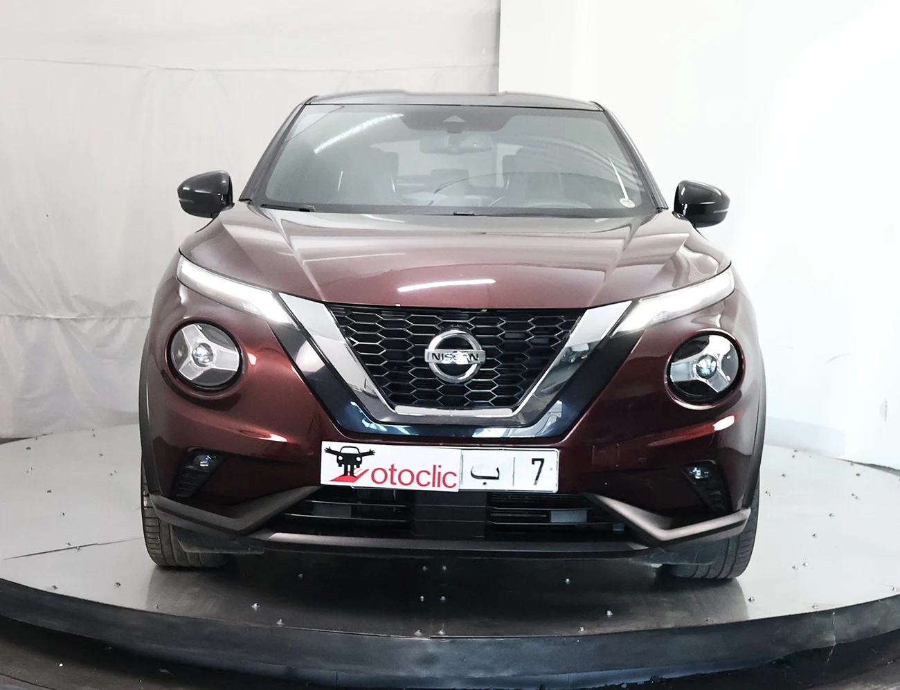 Nissan Juke 1.0 DIG-T 117 DCT Tekna