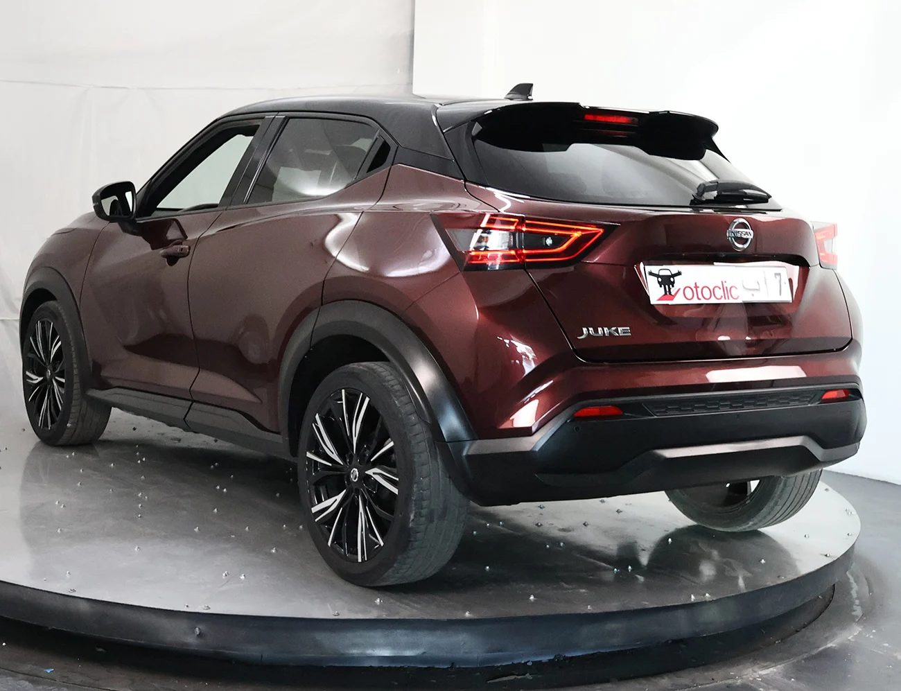 Nissan Juke 1.0 DIG-T 117 DCT Tekna