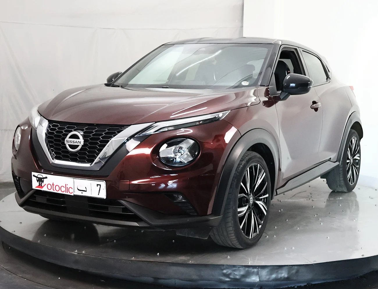 Nissan Juke 1.0 DIG-T 117 DCT Tekna