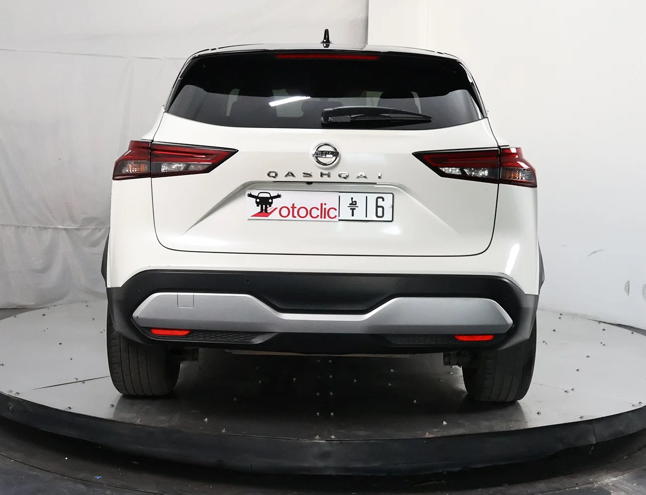 Nissan Qashqai 1.3 l DIG-T 150 CVT Tekna