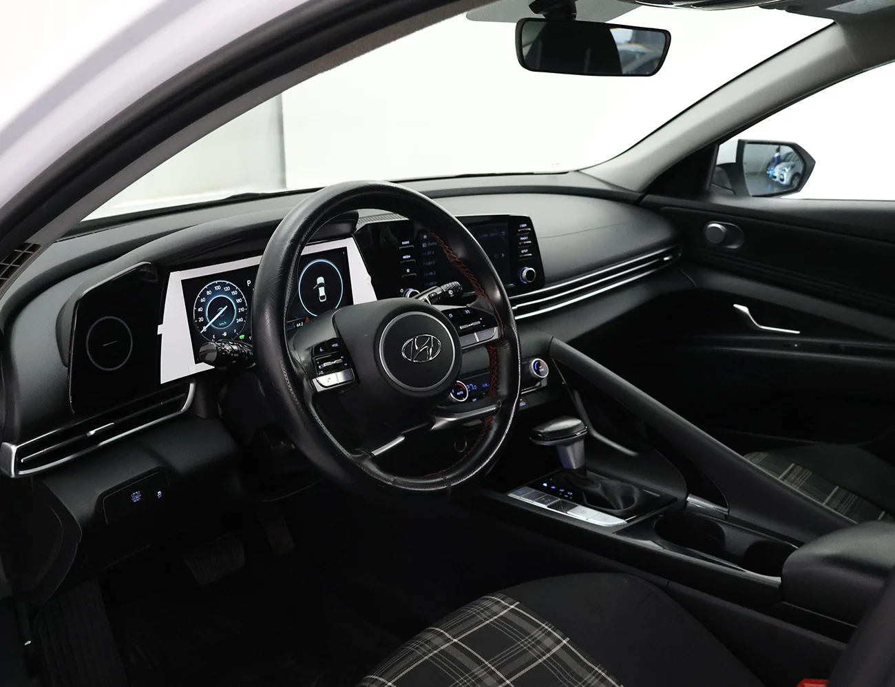 Hyundai Elantra 1.6 Hybride Inventive