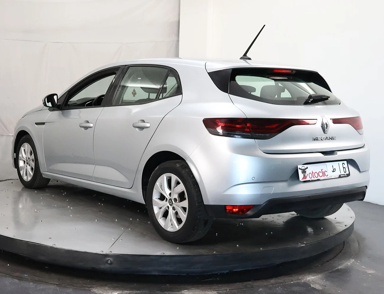 Renault Megane 1.5 dCi 110 Explore EDC