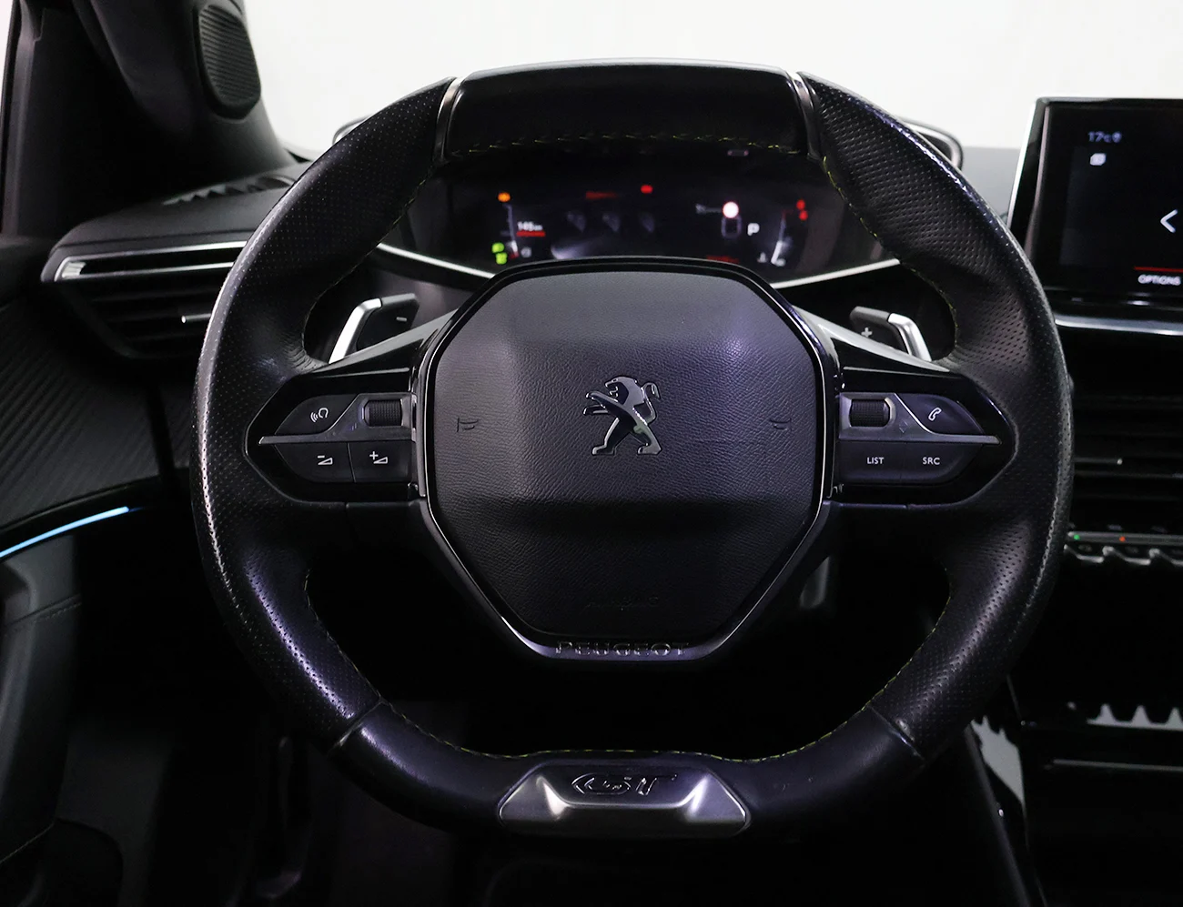 Peugeot 2008 1.5 BlueHDi GT line