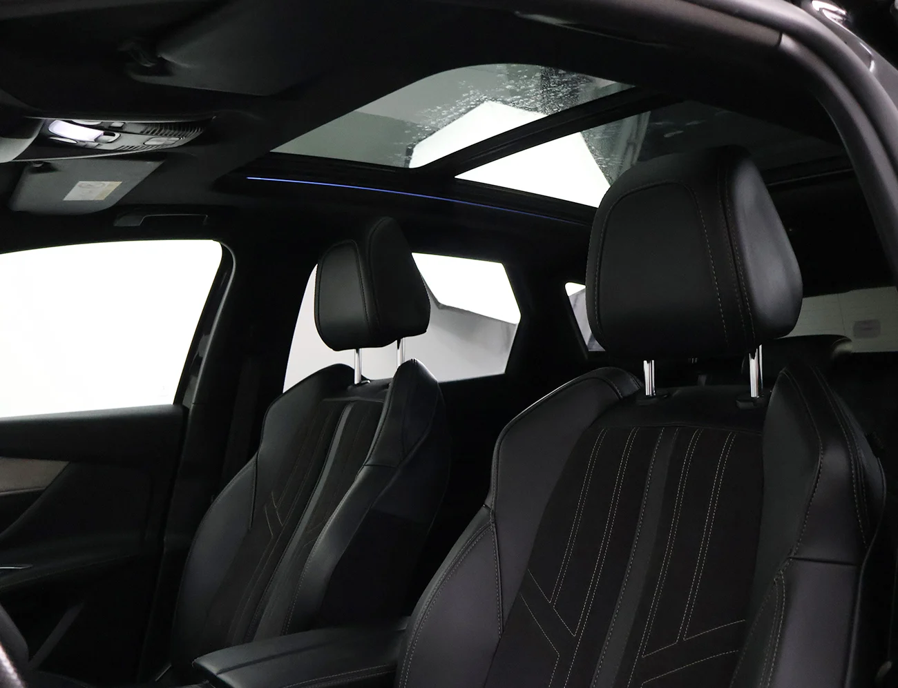 Peugeot 3008 2.0 BlueHDi GT line Black