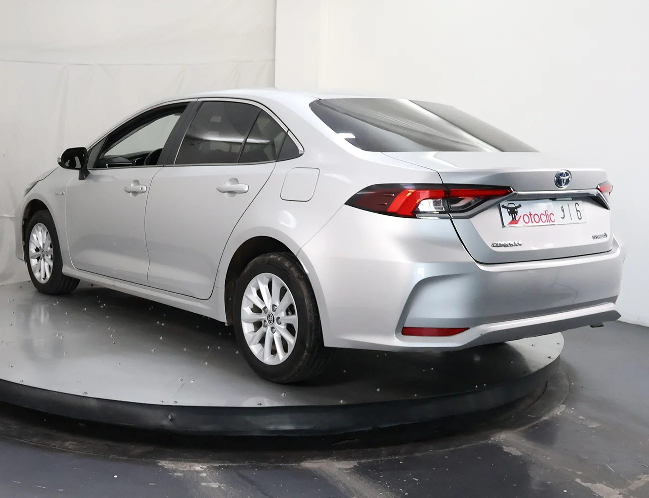 Toyota Corolla 1.8 Hybride 122 PRESTIGE