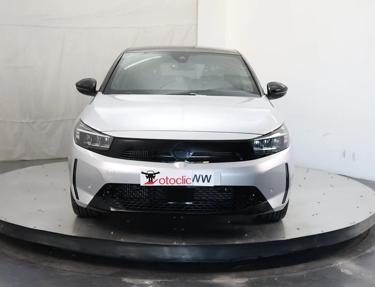 Opel Corsa 1.5 D 102 GS line