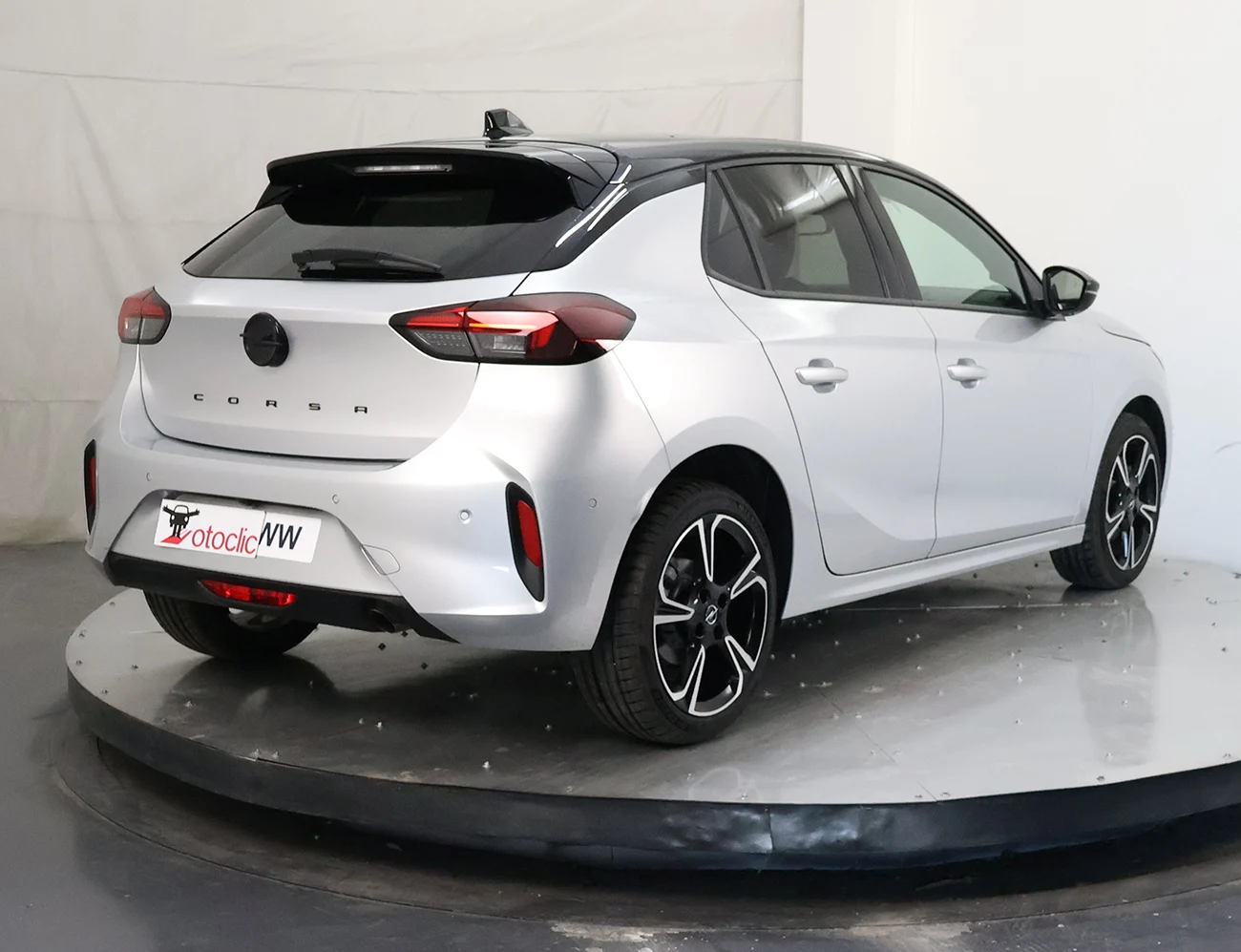 Opel Corsa 1.5 D 102 GS line