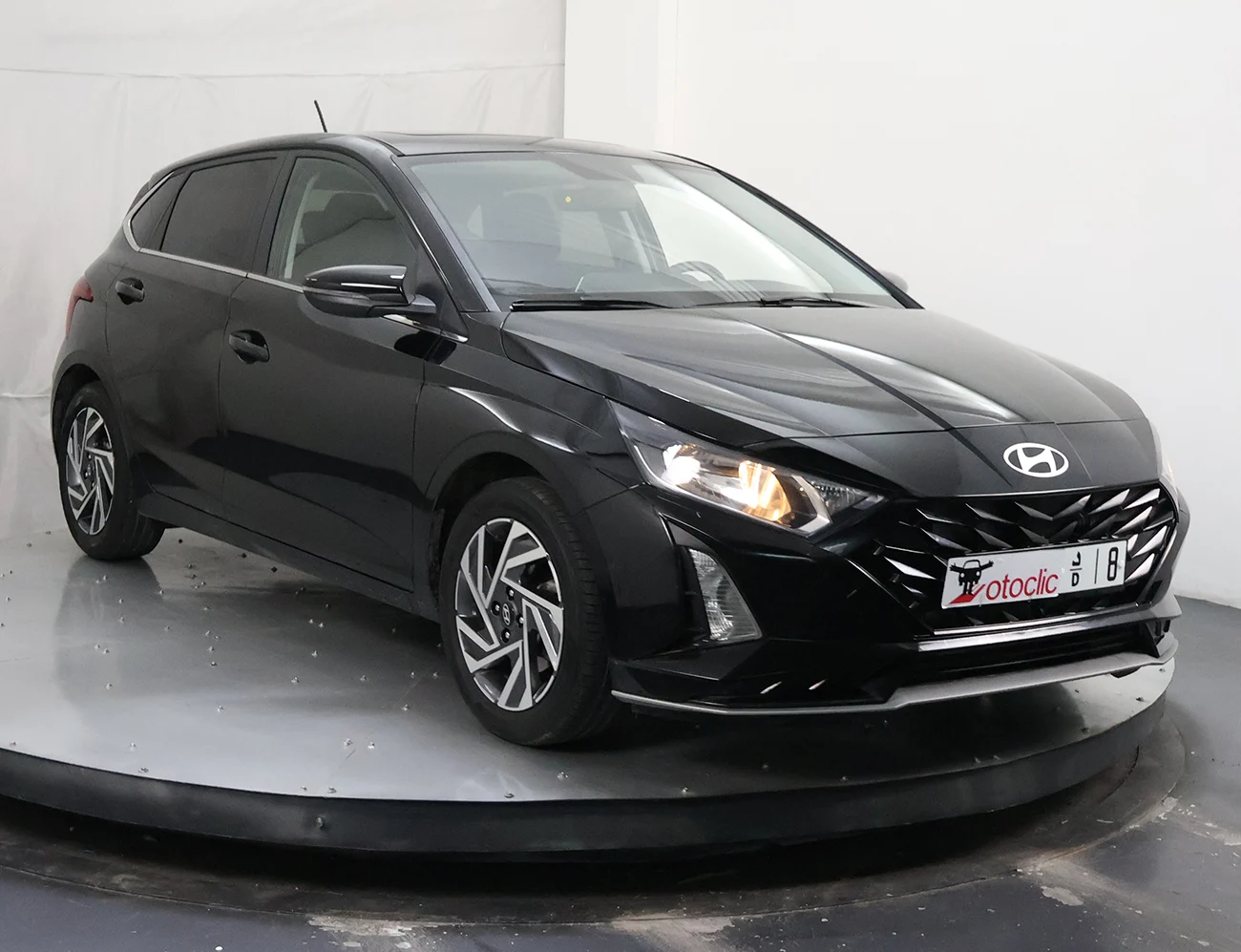 Hyundai i20 1.4 MPI 100 AT Inventive