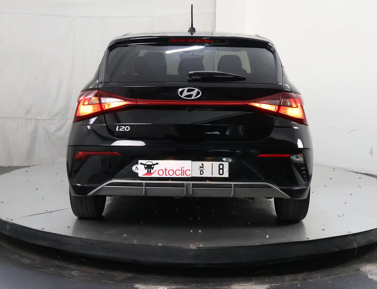 Hyundai i20 1.4 MPI 100 AT Inventive