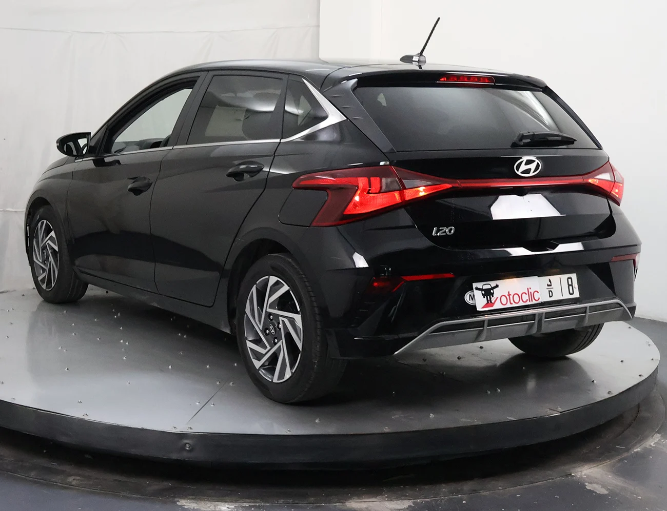 Hyundai i20 1.4 MPI 100 AT Inventive