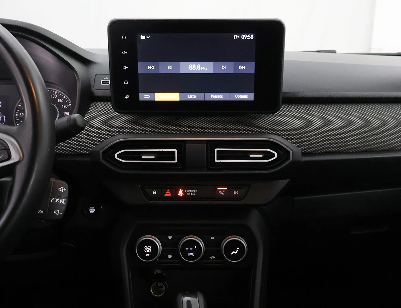 Dacia Logan 1.0 Tce 100 CVT Essentiel