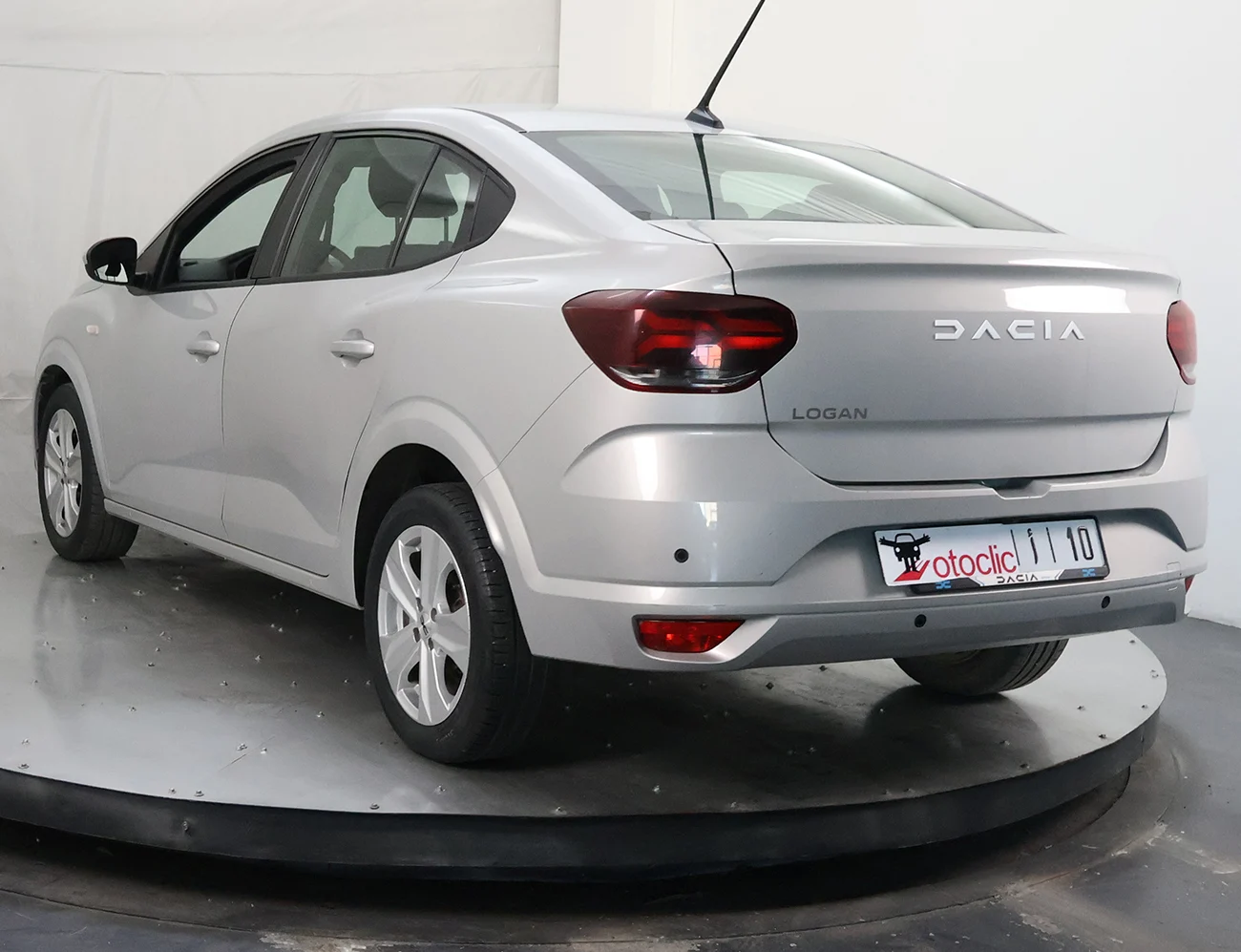 Dacia Logan 1.0 Tce 100 CVT Essentiel