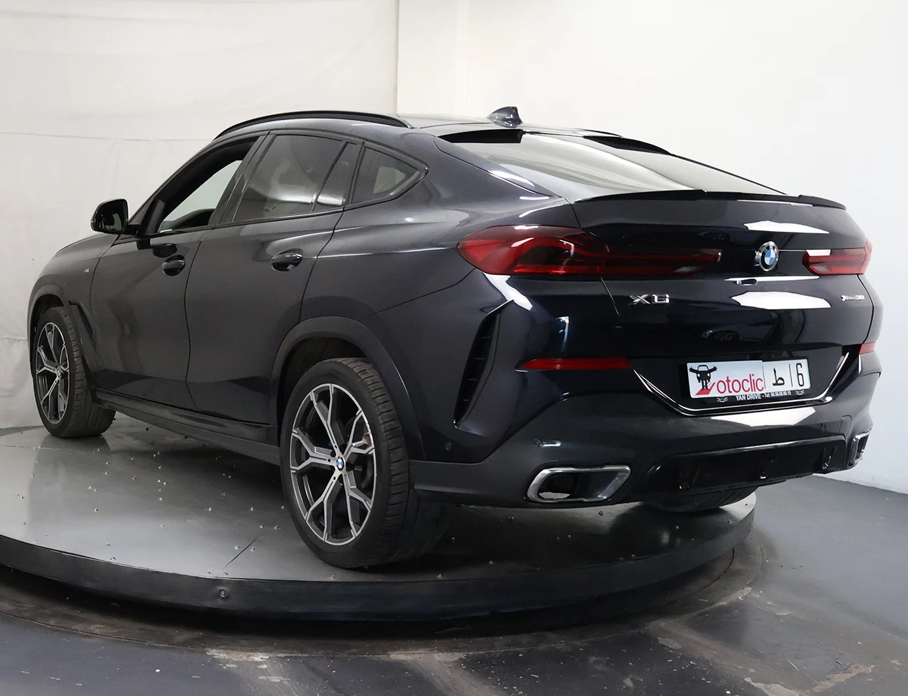 BMW X6 xDrive 30d Pack M