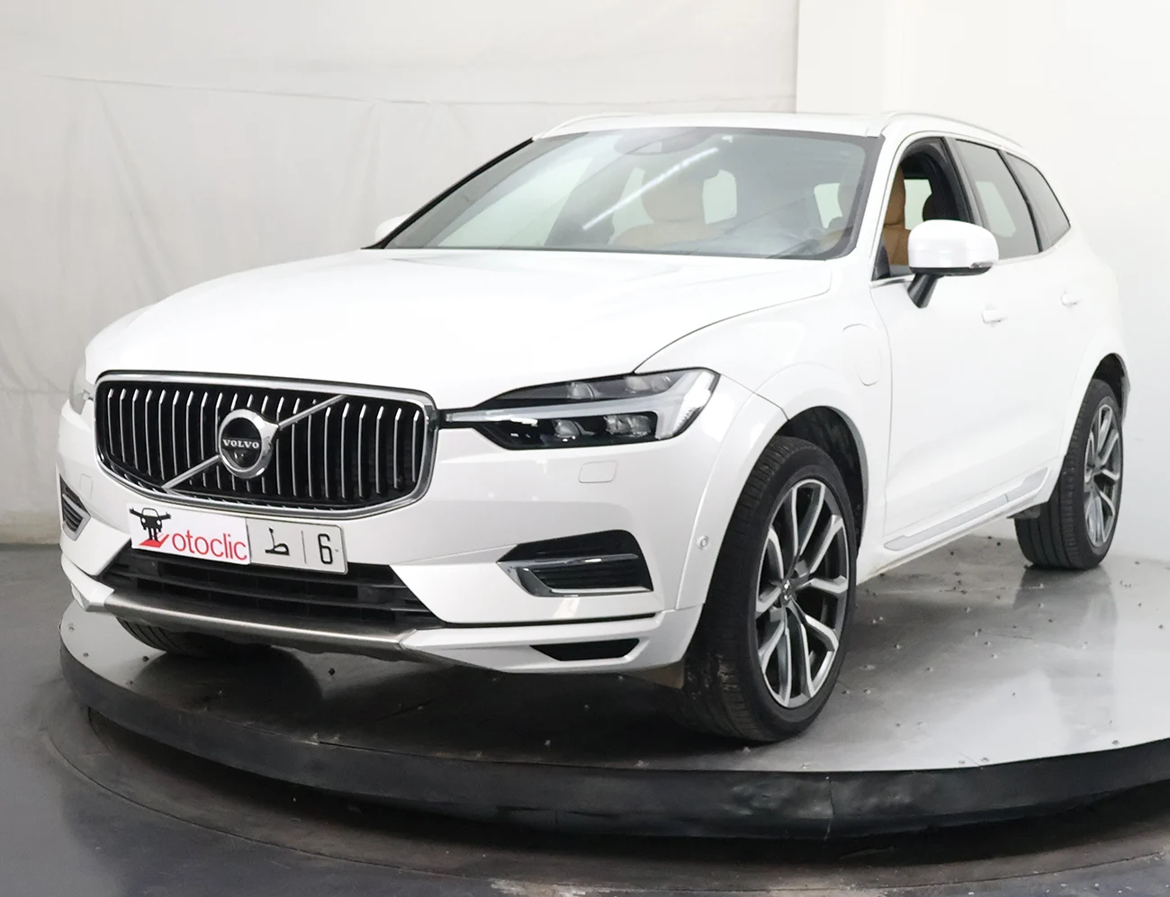 Volvo XC60 2.0 T8 462 Recharge AWD Plus Dark