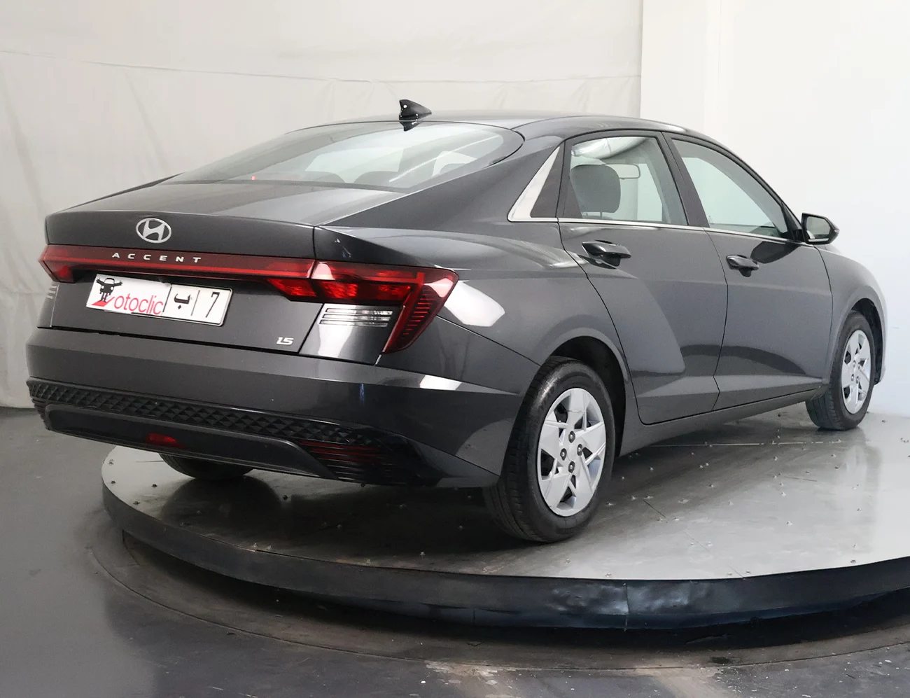 Hyundai Accent 1.5 MPI 115 AT Attractive