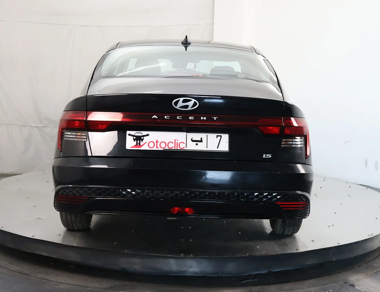 Hyundai Accent 1.5 MPI 115 AT Attractive