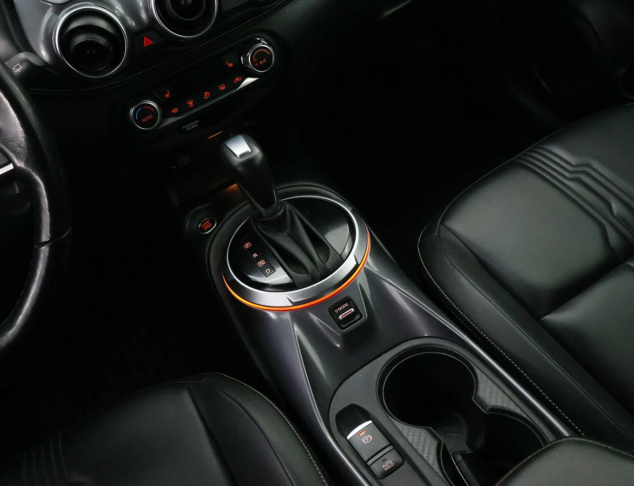 Nissan Juke 1.0 DIG-T 117 DCT Tekna