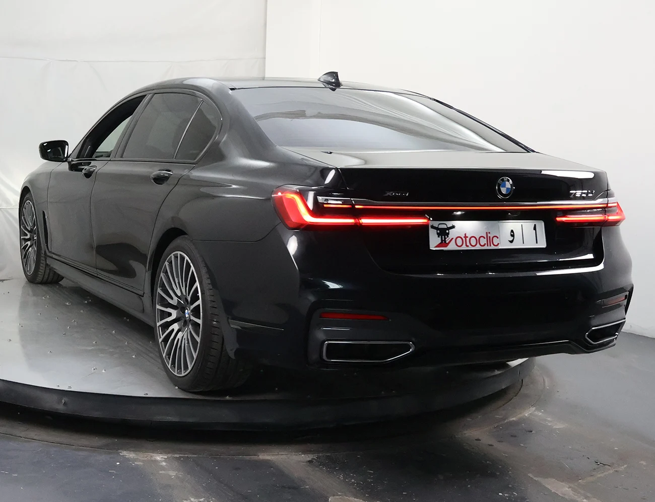 BMW Serie 7 750LiA xDrive 450 Pack M